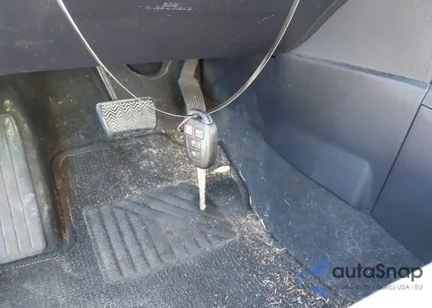 2015 Toyota Corolla Le from USA, damaged, VIN 2T1BURHE4FC349677